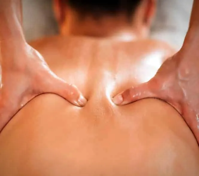 Abhyanga Ganzkörpermassage